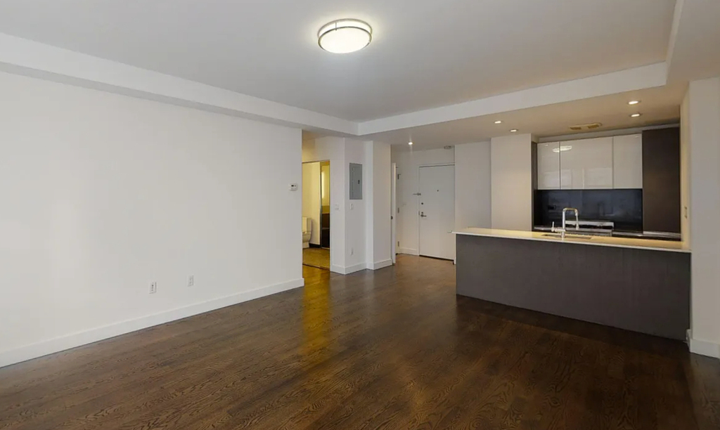 West 92 Street  - Photo 0