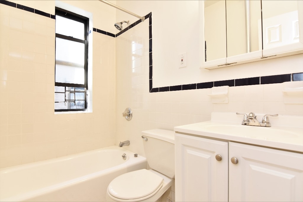 215 West 145th St - Photo 6