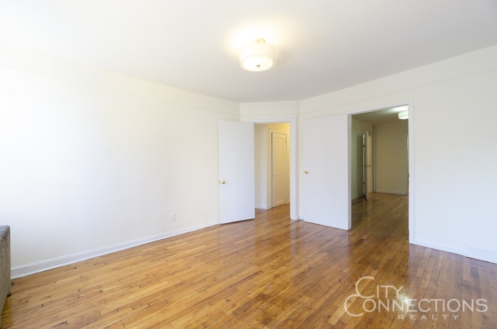 157 Avenue C - Photo 1