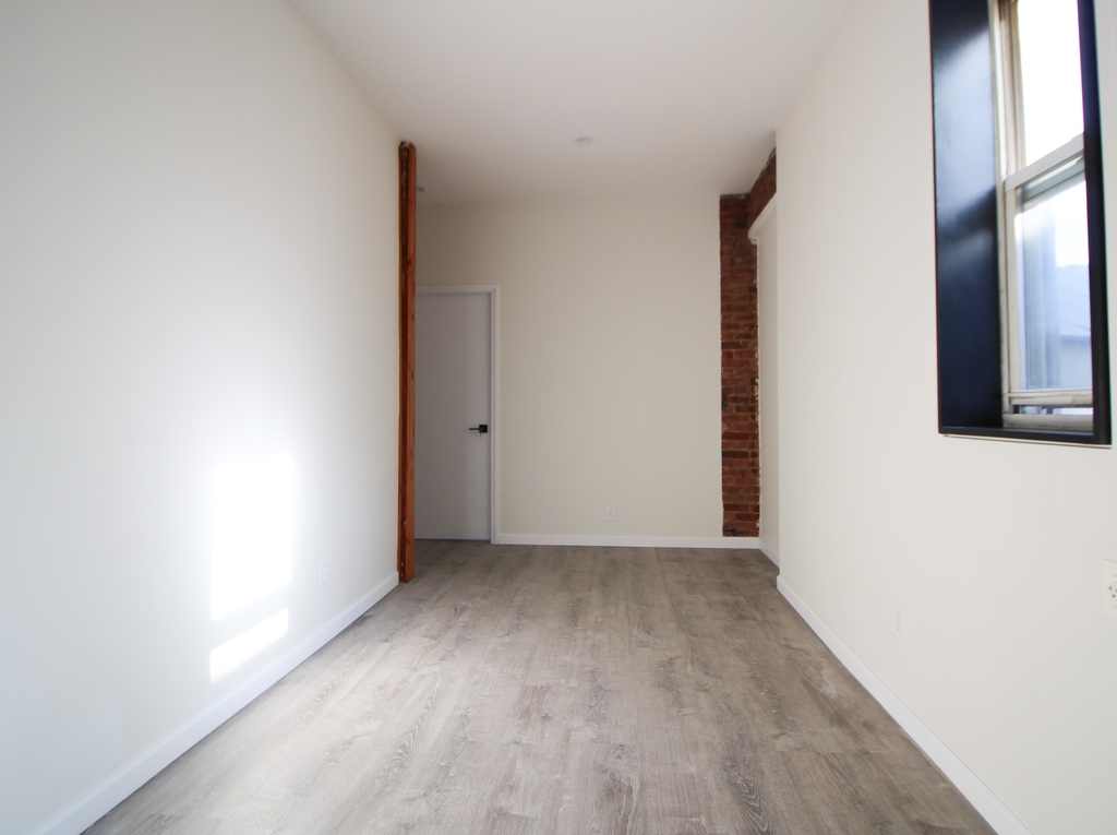 206 Bushwick Ave - Photo 1