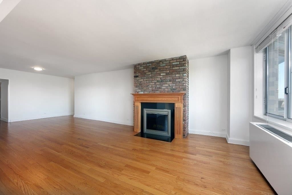 West 81 Street  - Photo 1
