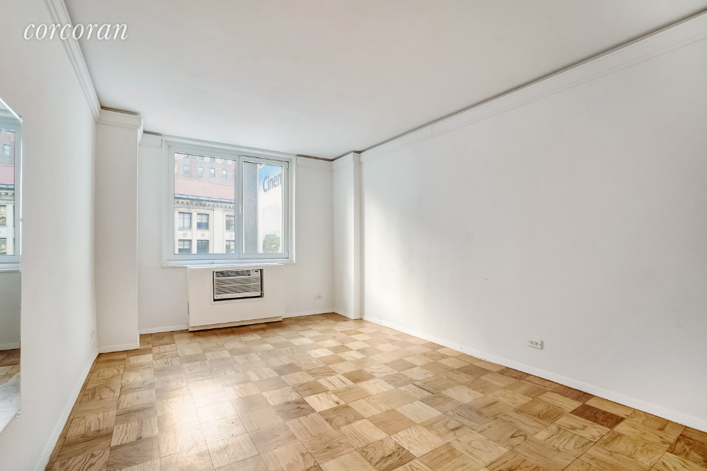 230 West 55th Street  - Photo 5