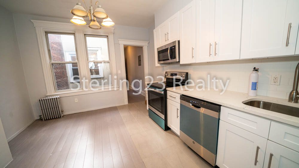 31-67 38th Street - Photo 1