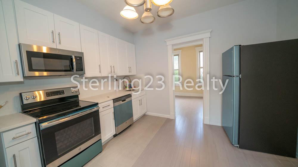 31-67 38th Street - Photo 0