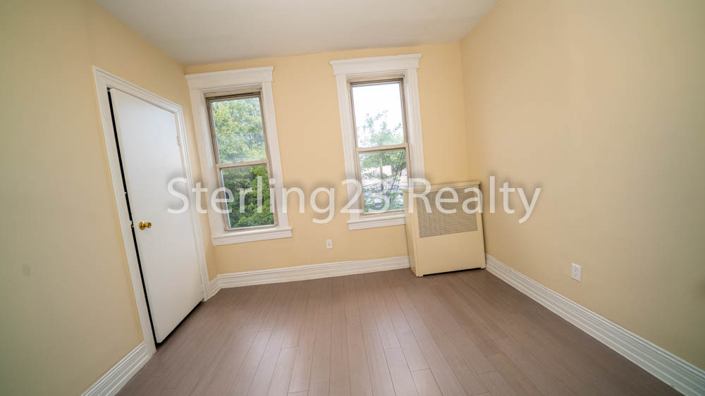 31-67 38th Street - Photo 2