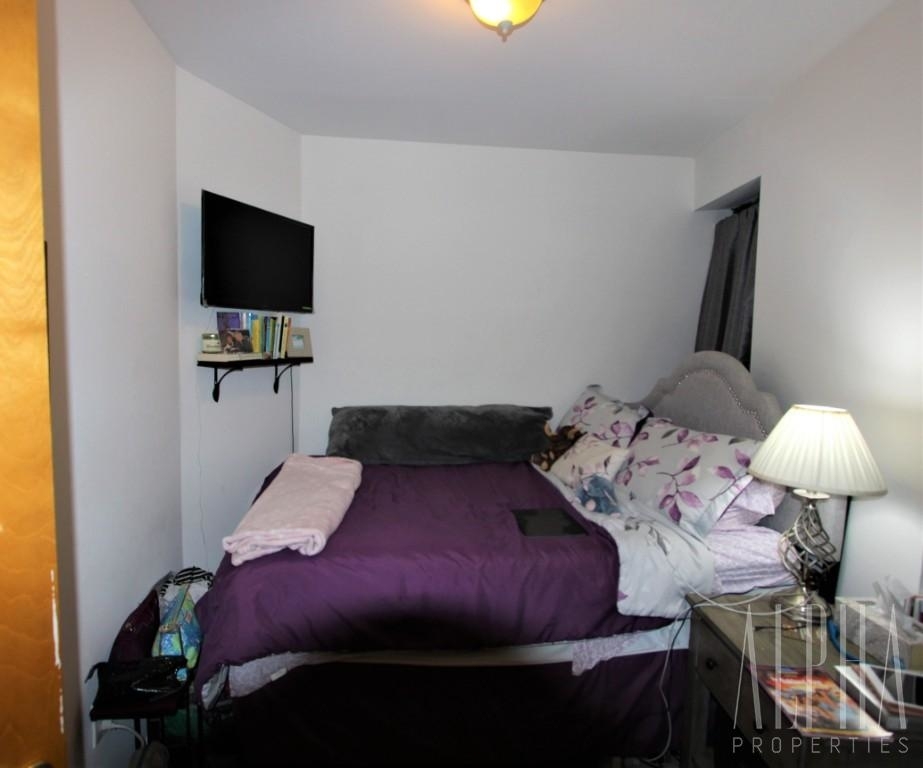 1392 Madison Avenue - Photo 1