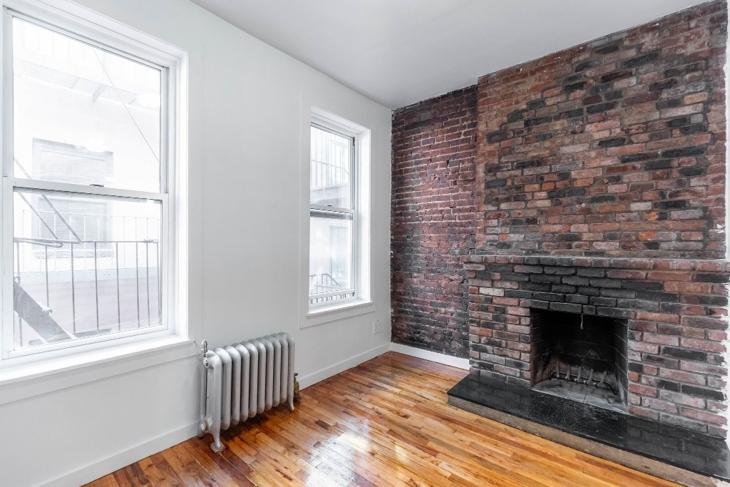 247 West 26th street  - Photo 2