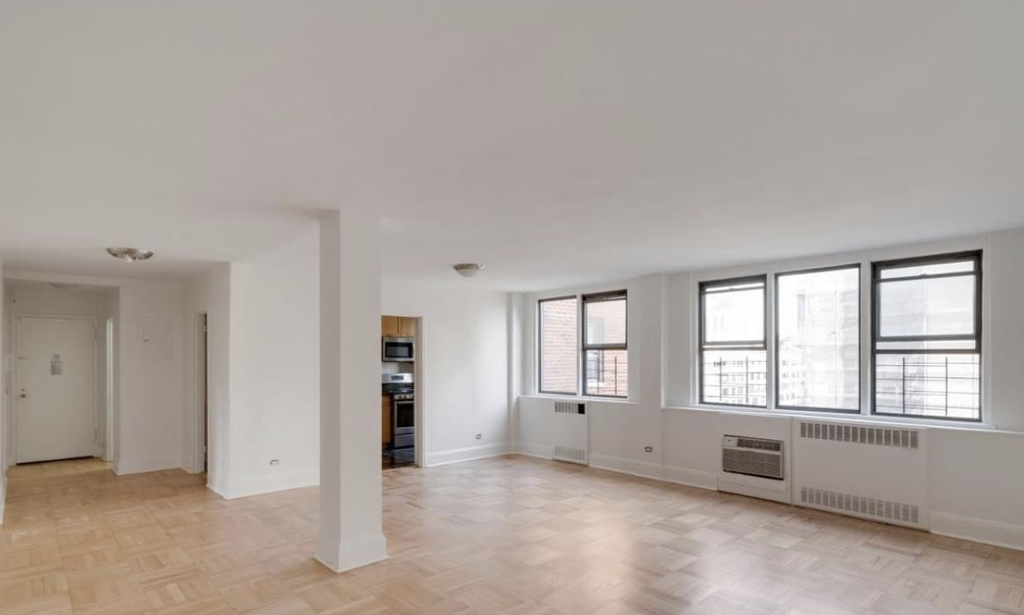 435 east 79th street - Photo 0