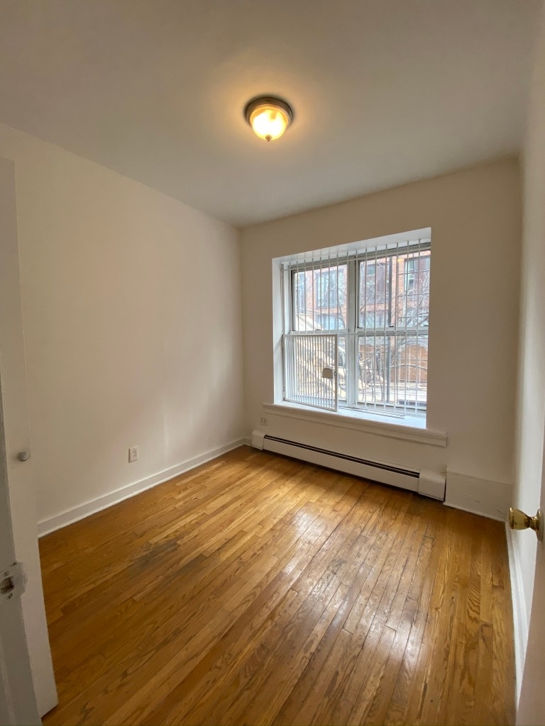 437 East 12th st - Photo 1