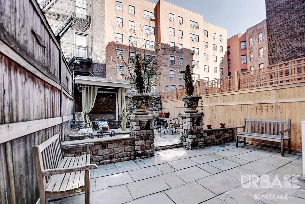 169 West 83rd Street - Photo 10