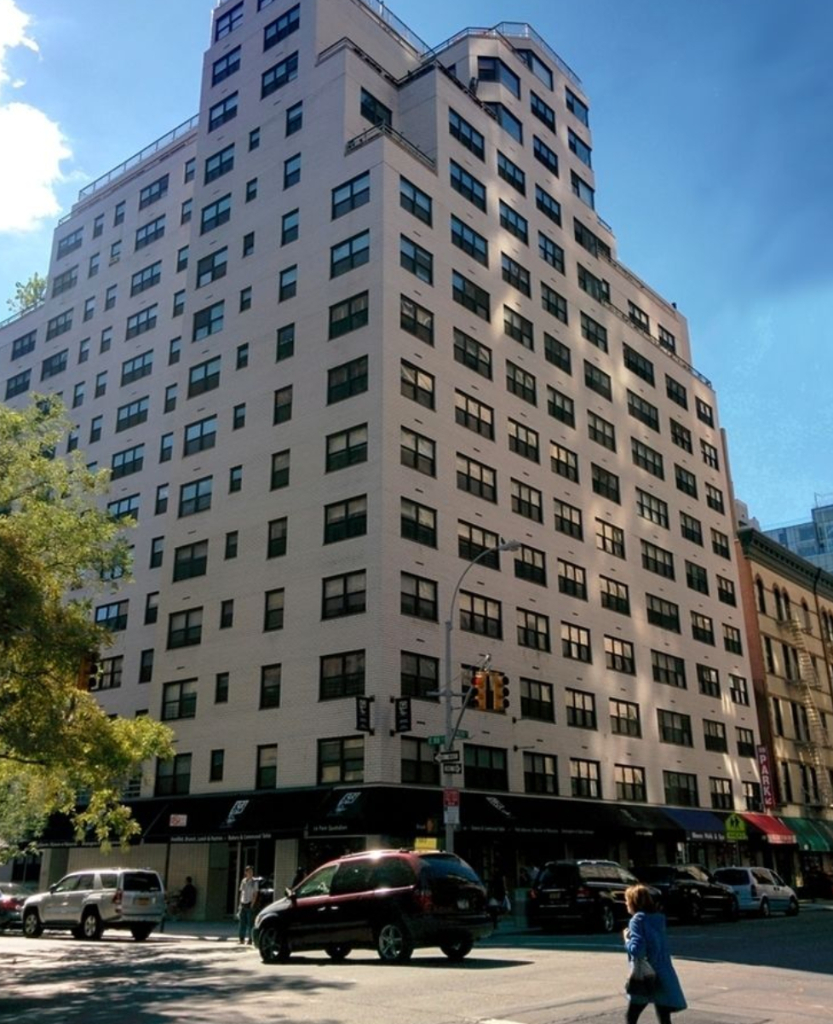 160 East 88th Street - Photo 6