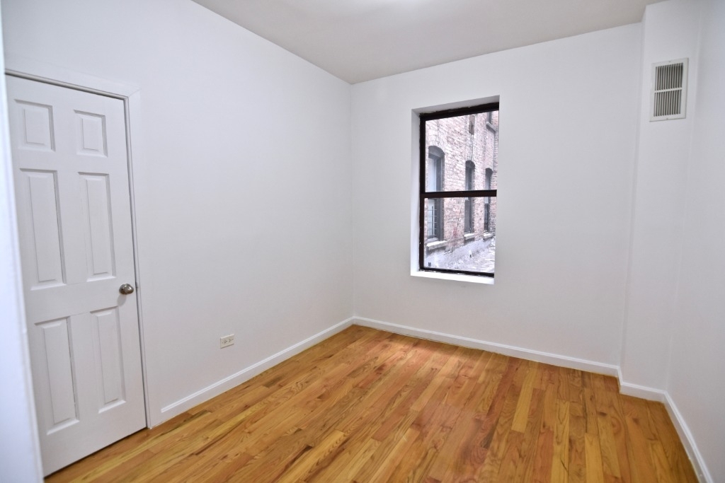 560 West 163rd Street - Photo 5