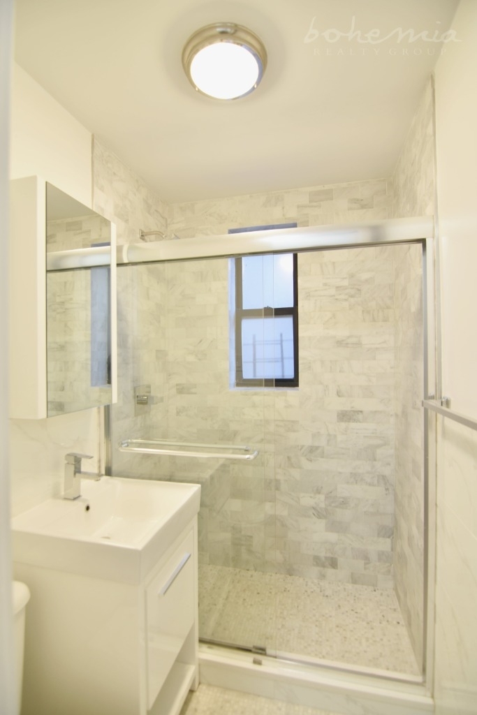 137 West 137th Street - Photo 3