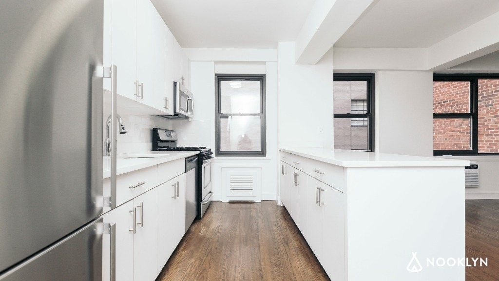 157 E 57th St. - Photo 1