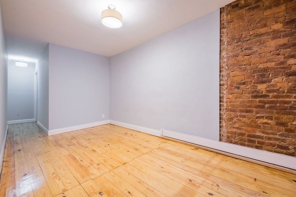 520 East 6th Street - Photo 4