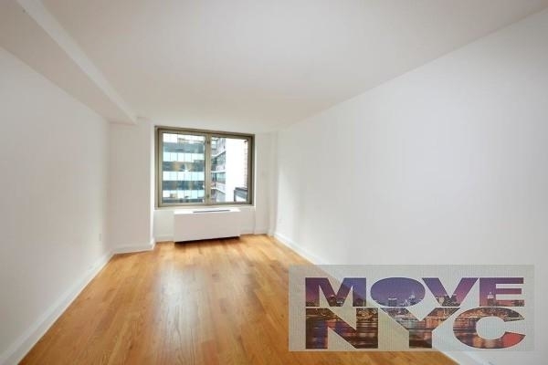 363 West 30th Street - Photo 3