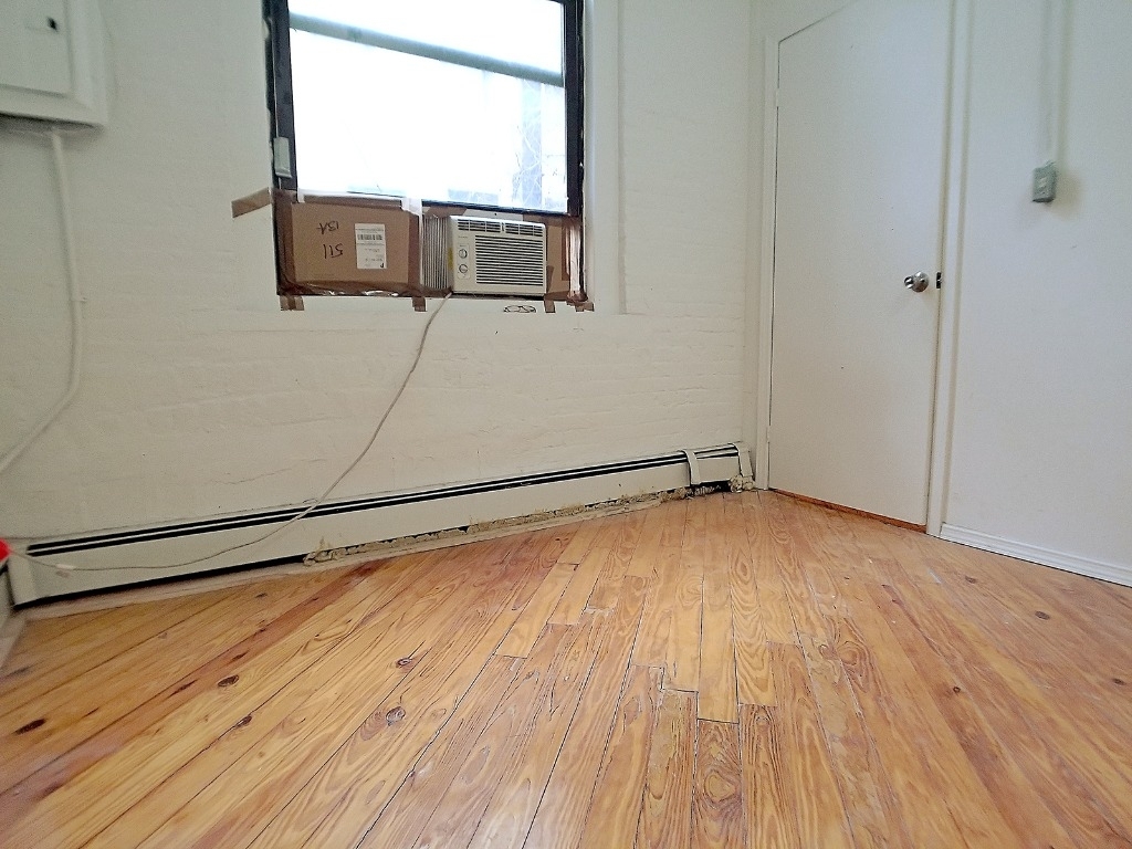 212 East 26th Street - Photo 3