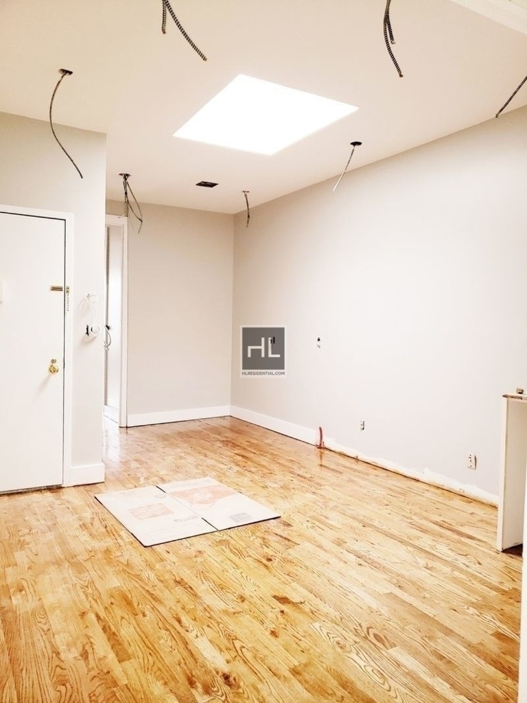 345 Chauncey street  - Photo 1