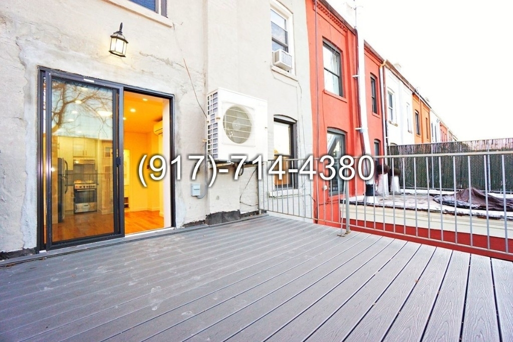 417 Hancock St - Photo 8