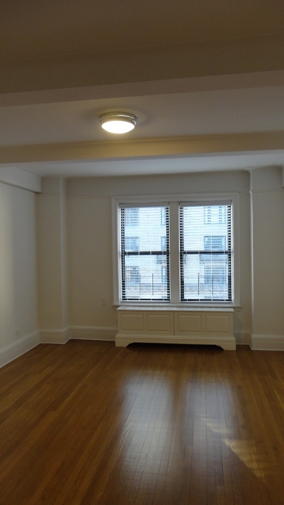 West 87 St  - Photo 1