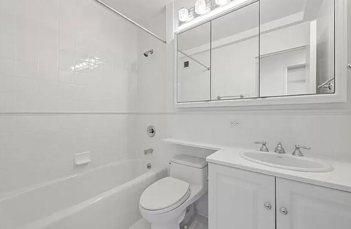 West  89 Street  - Photo 3