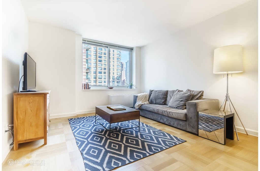 400 West 63rd St - Photo 1