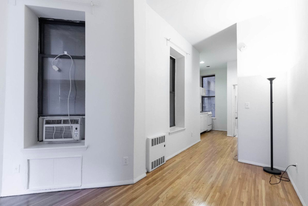 237 East 53rd Street - Photo 0