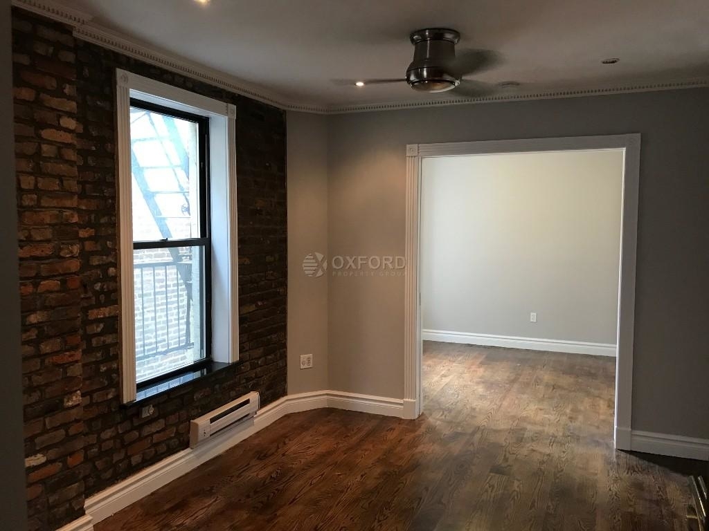 232 Elizabeth Street - Photo 6