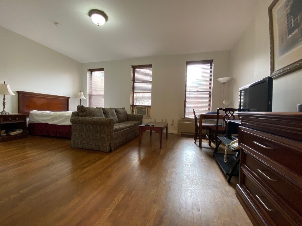 159 West 71st Street - Photo 2