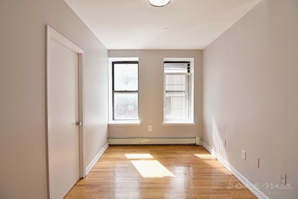 449 w 125th - Photo 1