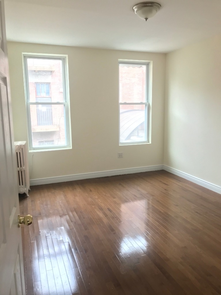 RARE FIND!_31 Street / 30 Avenue - Photo 6