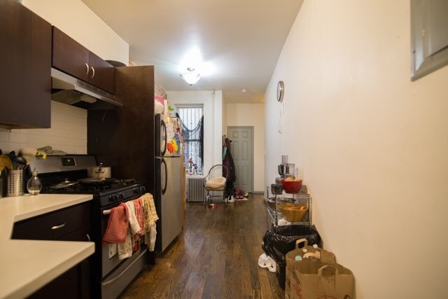 477 Chauncey St Brooklyn, NY 11233 - Photo 2