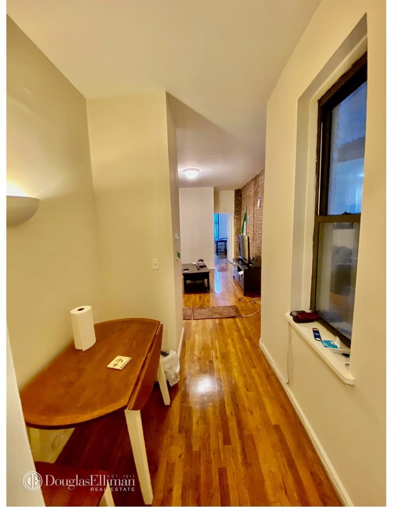 520 East 88th St - Photo 6