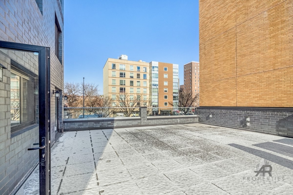 181 W 126th St - Photo 4