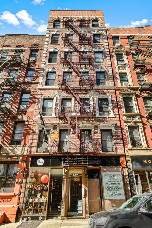 167 Mott St - Photo 0