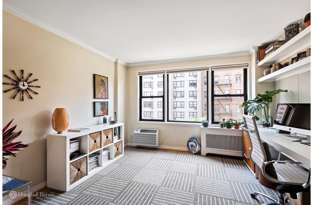 333 East 34th St - Photo 1