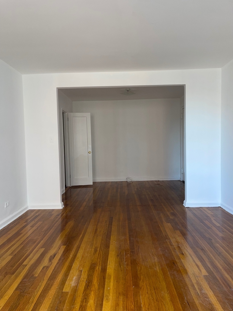 66th Avenue, Rego Park, NY 11374 - Photo 9