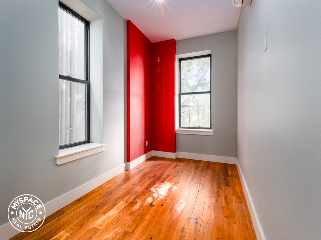 1468 Bushwick ave - Photo 4