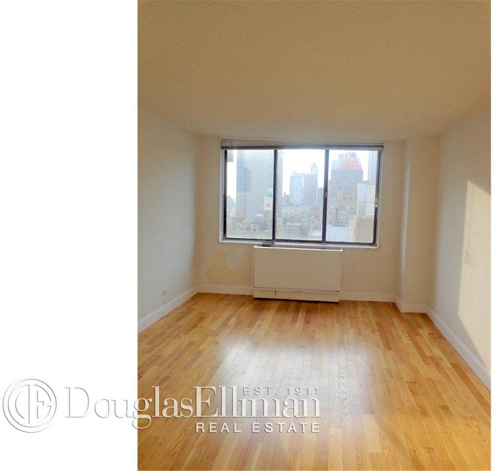 200 East 33rd St - Photo 1