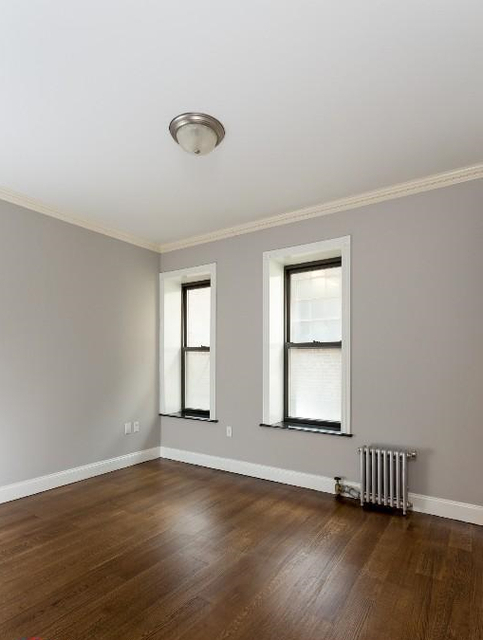 326 East 100th Street - Photo 4