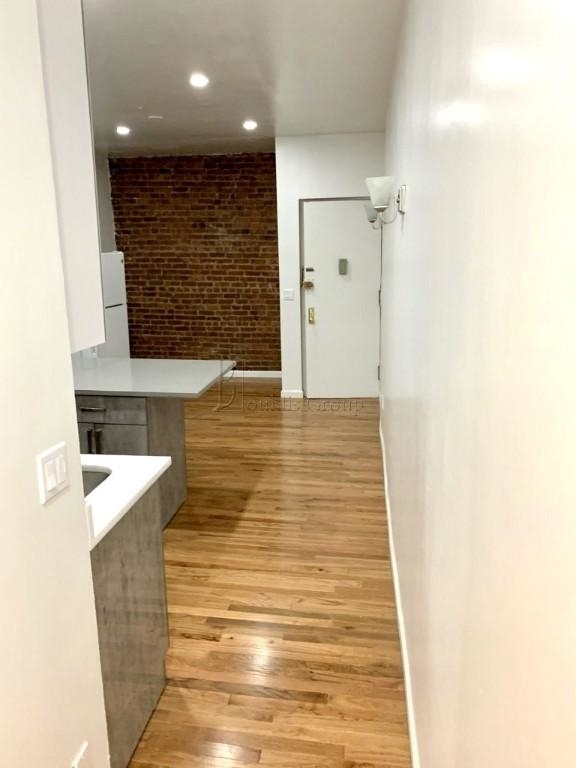 142 West 83rd Street - Photo 5