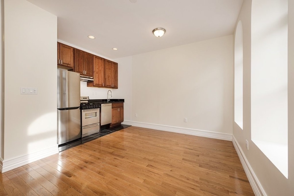 4 West 103rd Street  - Photo 0