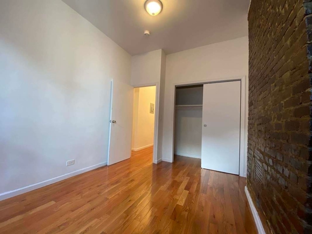 305 east 6 street  - Photo 5