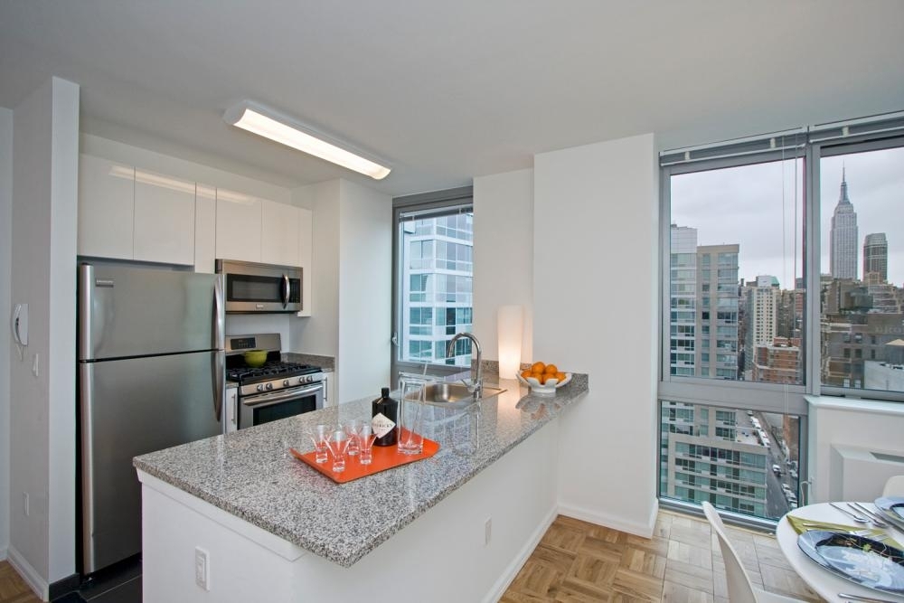 505 West 37th Street - Photo 1