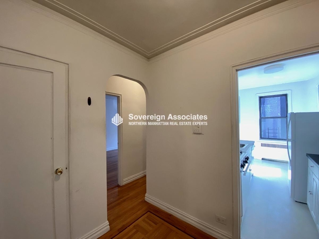 600 West 218th Street - Photo 5