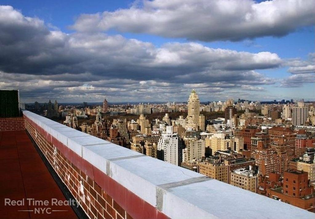 200 East 72nd Street - Photo 7