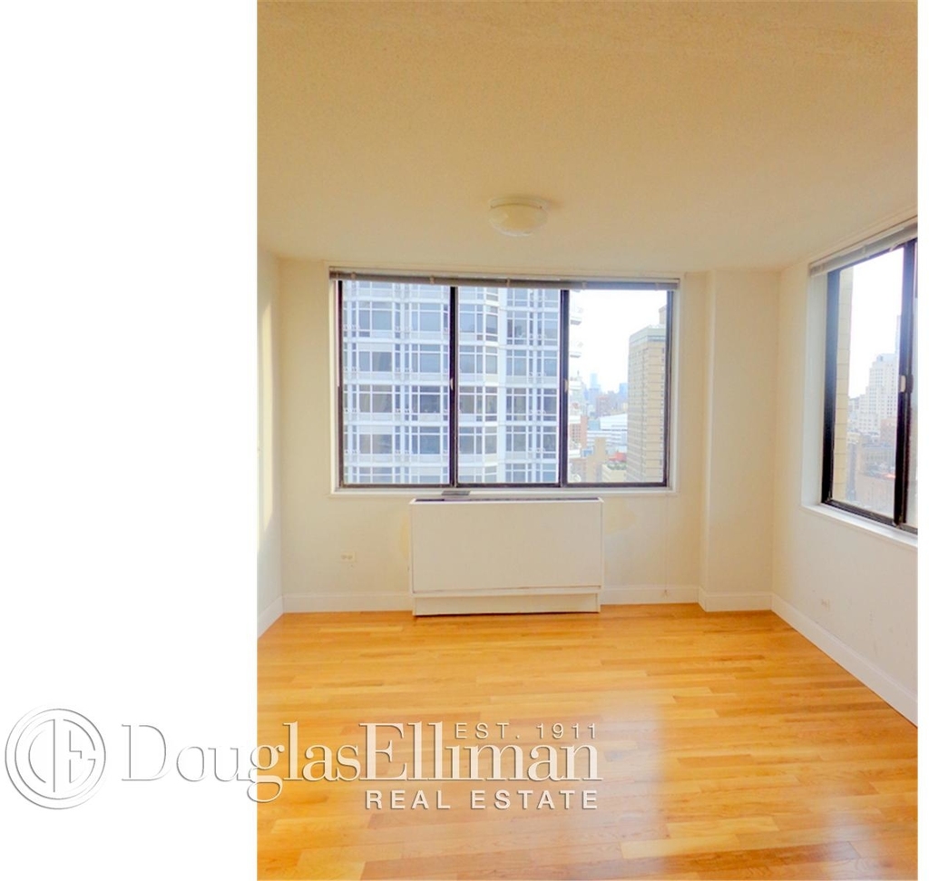 200 East 33rd St - Photo 0