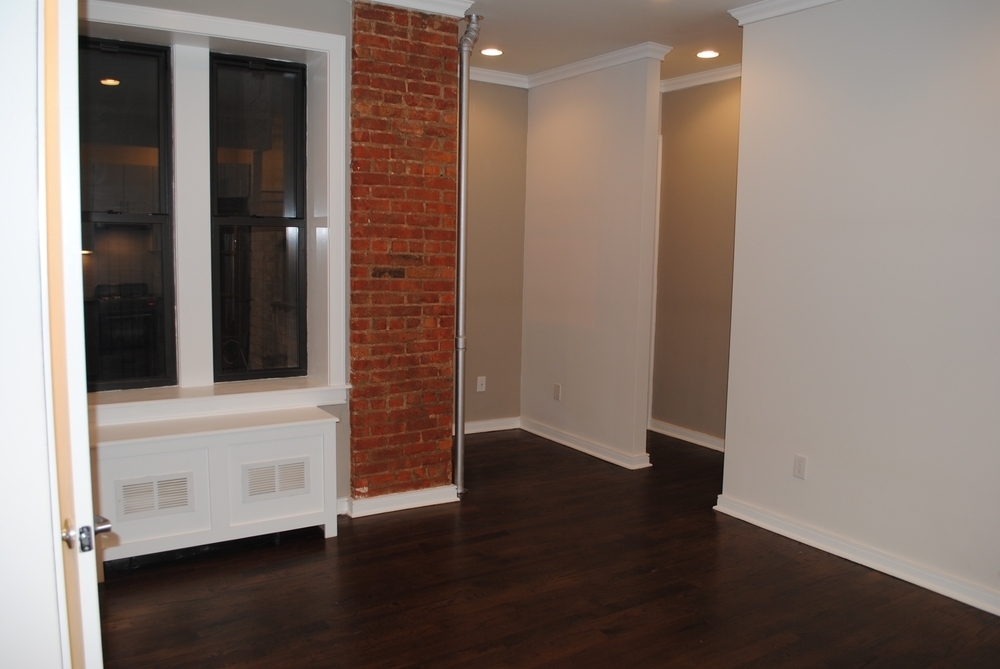 410 Eastern Pkwy - Photo 3