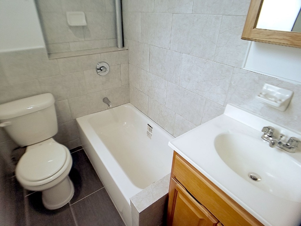 601 West 190th Street - Photo 5