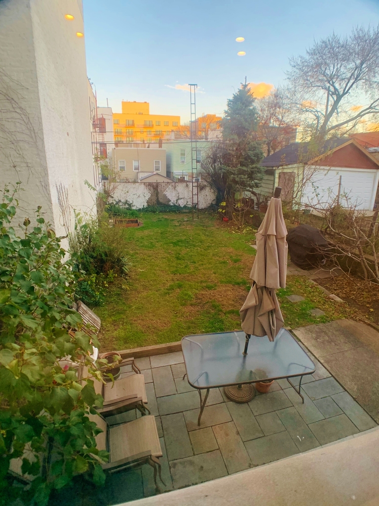 34-21 33rd Street - Photo 10